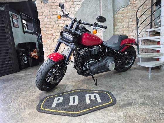 HARLEY-DAVIDSON SOFTAIL FAT BOB 114 